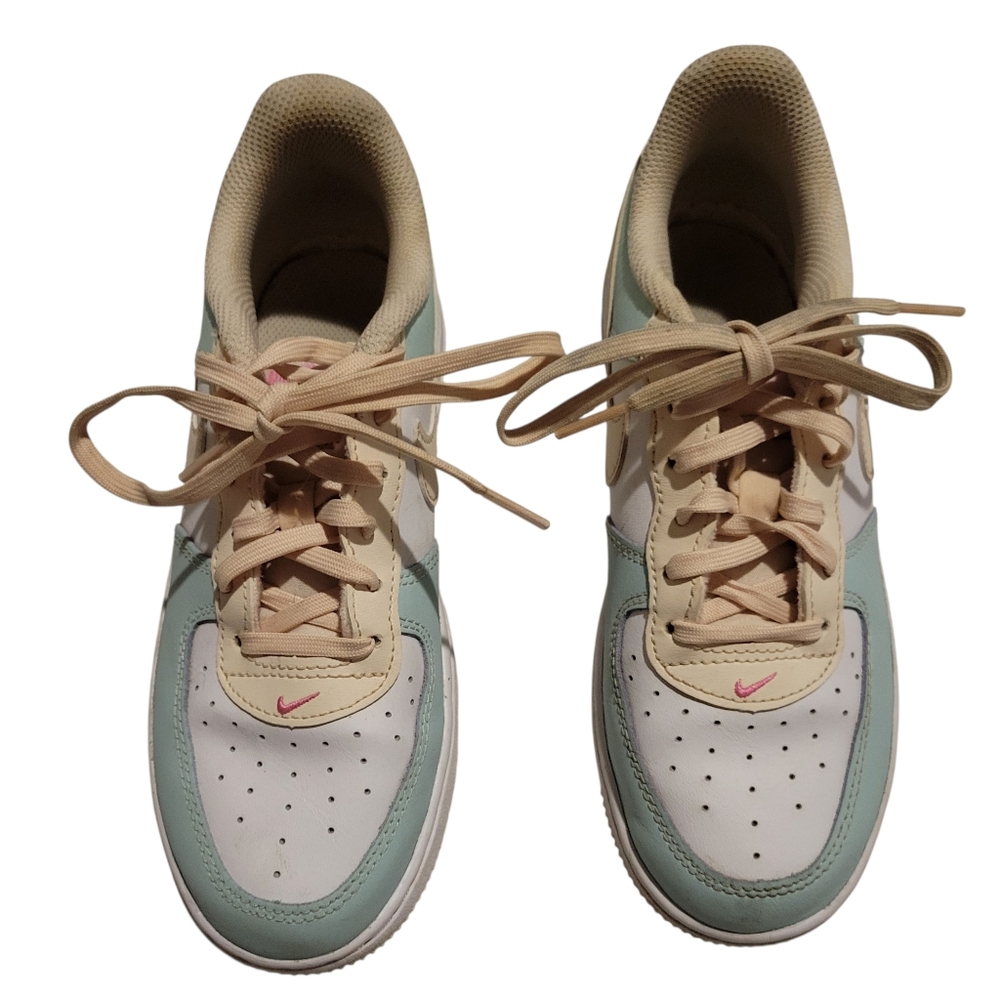 Girls NIKE AIR FORCE 1 LOW Ice/Guava Size 5Y - Picture 4 of 11